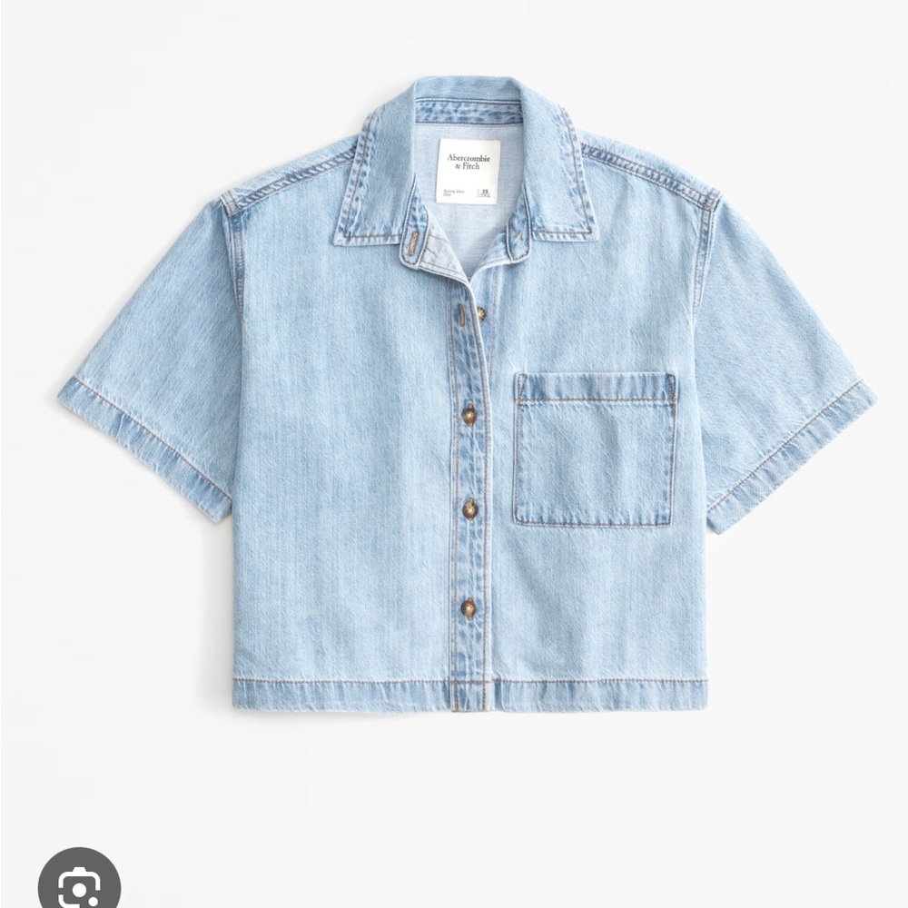 Abercrombie & Fitch Light Blue Denim Button-Down Shirt - Picture 2 of 6